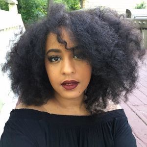 Meet your Posher, Olivia